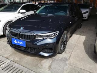 宝马3系 325Li 2.0T 自动 改款M运动套装 