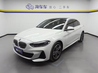 宝马1系 1.5T 