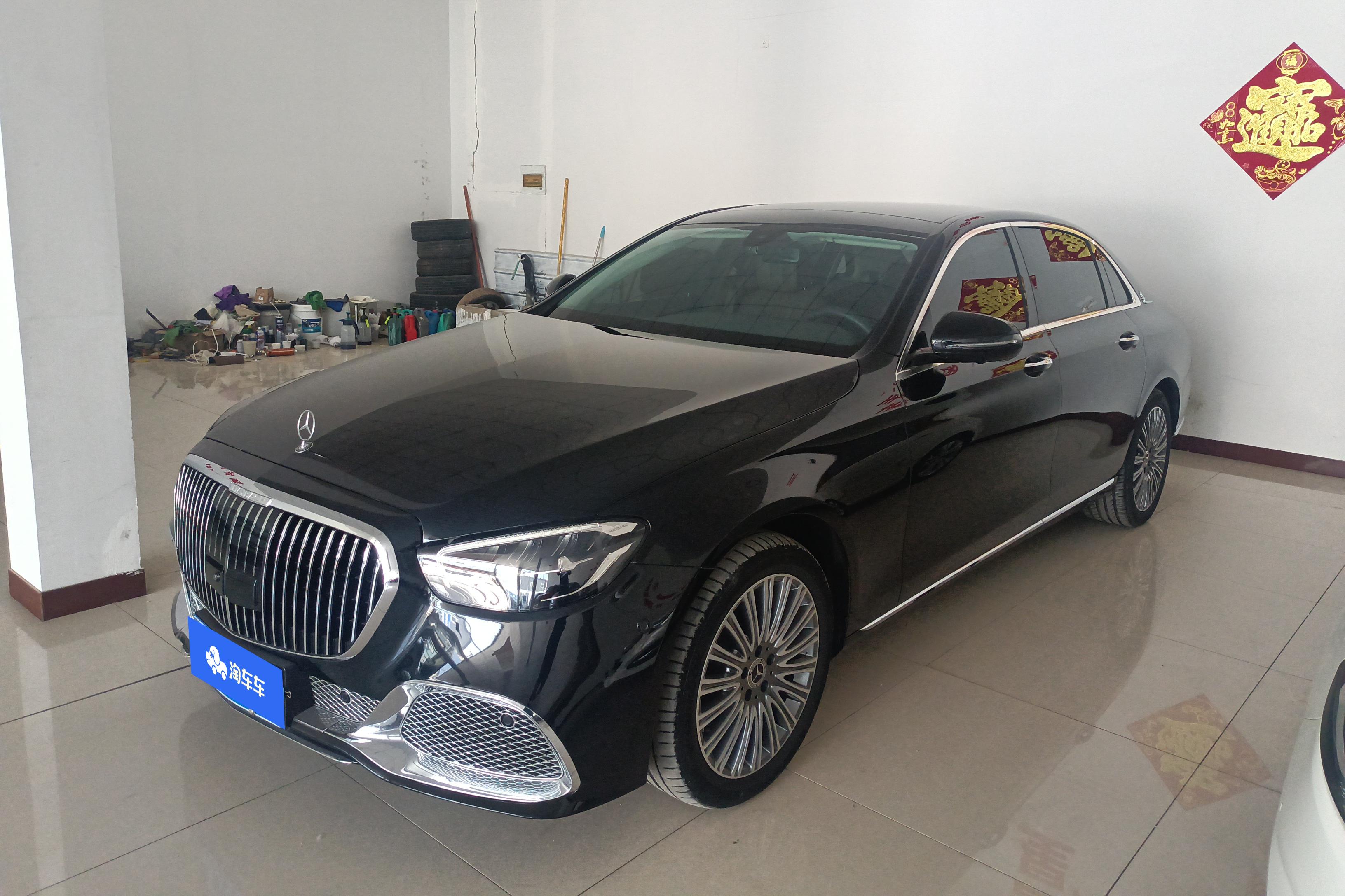 奔驰E级 300L 2022款 2.0T 自动 汽油 改款二尊贵型 价格0万