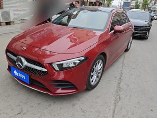 奔驰A级 1.3T 