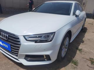 奥迪A4L 40TFSI 2.0T 自动 进取型 