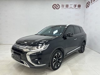 三菱欧蓝德 2.4L 自动 致享版 