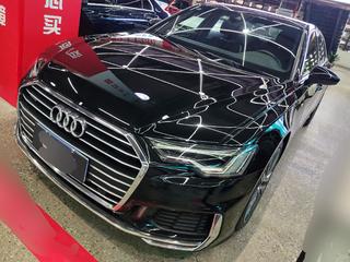 奥迪A6L 45TFSI 