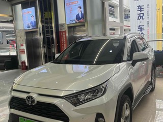 RAV4 2.0L 风尚版 