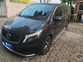 奔驰威霆 2.0T 自动 商务版 
