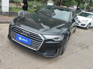 奥迪A6L 40TFSI 