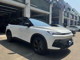 北京汽车魔方 1.5T 自动 星耀版 