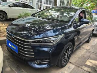 比亚迪宋MAX 1.5T 自动 智联豪华型 