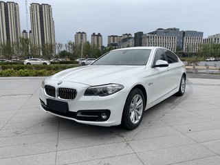 宝马5系 520Li 