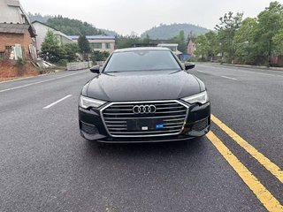 奥迪A6L 40TFSI 2.0T 自动 豪华致雅型 