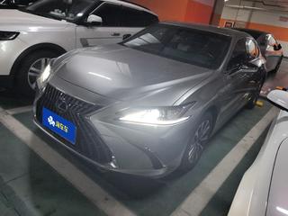 雷克萨斯ES 260 2.5L 自动 卓越版 