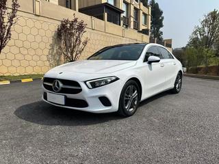 奔驰A级 A200L 1.3T 自动 