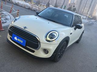 迷你敞篷 1.5T 自动 CABRIO经典派 