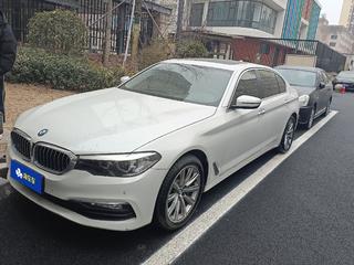 5系 528Li 2.0T 自动 上市特别版 