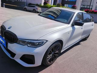 宝马3系 325Li 2.0T 自动 M运动曜夜套装 