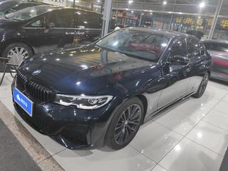 宝马3系 325Li 2.0T 自动 改款M运动曜夜套装 