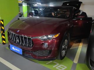 玛莎拉蒂Levante 3.0T 