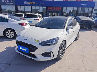 福特福克斯 1.5T 自动 ST Line 