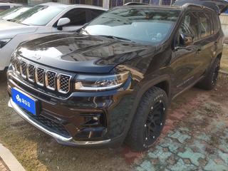 大指挥官 2.0T 豪华版 