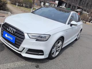 奥迪A3 35TFSI 1.4T 自动 时尚型Limousine 
