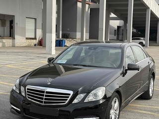 奔驰E级 E300L 3.0L 自动 优雅型 
