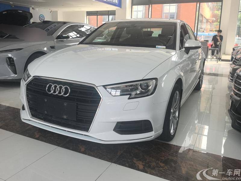 奥迪A3 35TFSI 2018款 1.4T 自动 进取型30周年Limousine (国Ⅴ) 