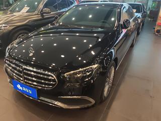 奔驰E级 E300L 2.0T 自动 豪华型 