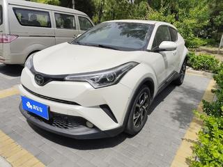 丰田C-HR 2.0L 自动 天窗领先版 