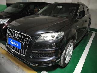 奥迪Q7 3.0T 运动型 
