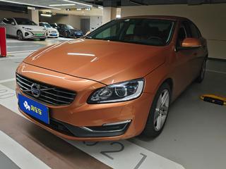 沃尔沃S60 T5 2.0T 自动 智雅版 