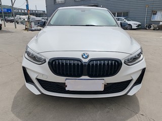 宝马1系 1.5T 