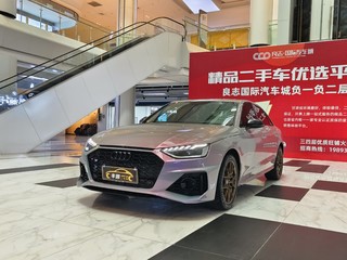 奥迪A4L 40TFSI 2.0T 自动 时尚致雅型 