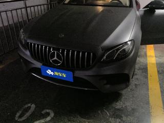 奔驰E级Coupe E200 
