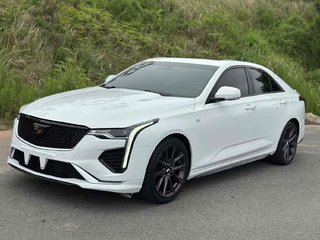 凯迪拉克CT4 2.0T 