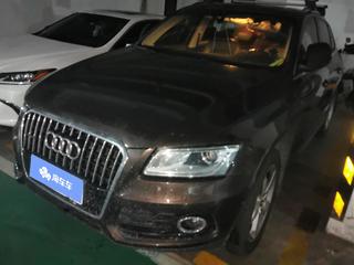 奥迪Q5 40TFSI 2.0T 自动 舒适型 