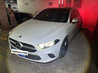 奔驰A级 A200 1.3T 自动 动感型 