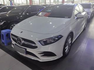奔驰A级 1.3T 