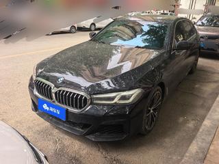 宝马5系 530Li 2.0T 自动 xDrive M运动套装 