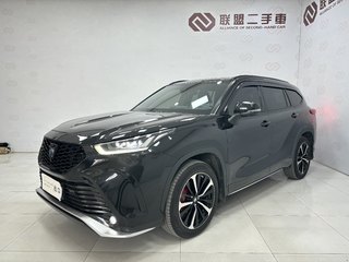 丰田皇冠陆放 2.5L 