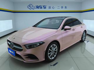 奔驰A级 A200L 1.3T 自动 改款运动轿车动感 