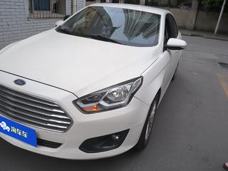 福特福睿斯 1.5L 手动 舒适型 
