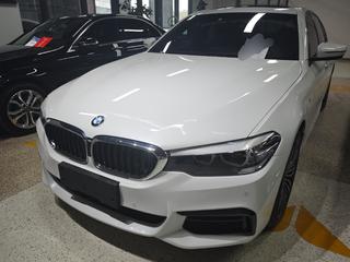 宝马5系 530Li 