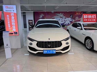 玛莎拉蒂Levante 3.0T 