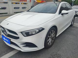 奔驰A级 1.3T 