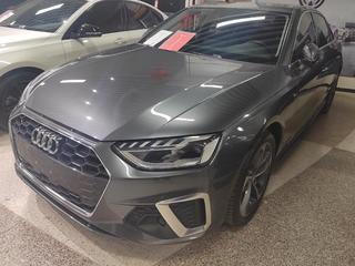 奥迪A4L 40TFSI 