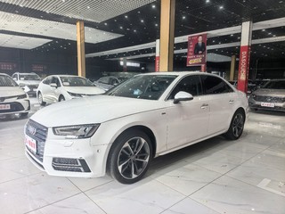 奥迪A4L 40TFSI 2.0T 自动 30周年运动型 