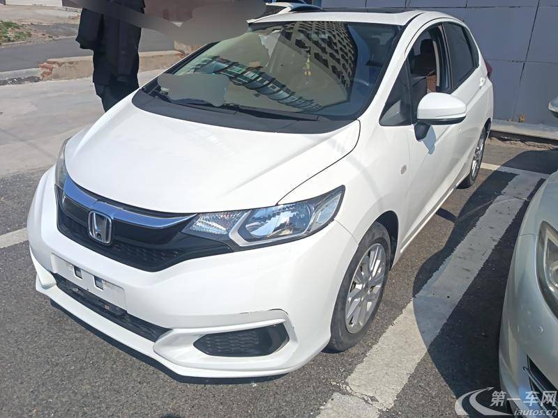 本田飞度 2018款 1.5L 自动 5门5座两厢车 舒适天窗型 (国Ⅴ) 