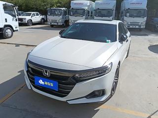雅阁 1.5T 260TURBO幻夜·尊贵版 