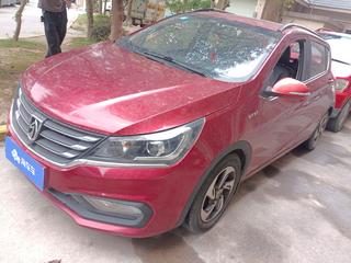 宝骏310 1.5L 自动 豪华型 