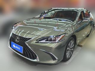 雷克萨斯ES 200 